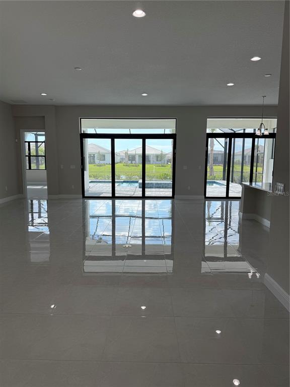 Building Photo - 4545 Mondrian Ct