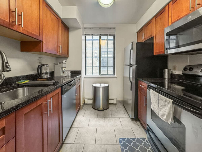 Building Photo - 111-23 N 15th St