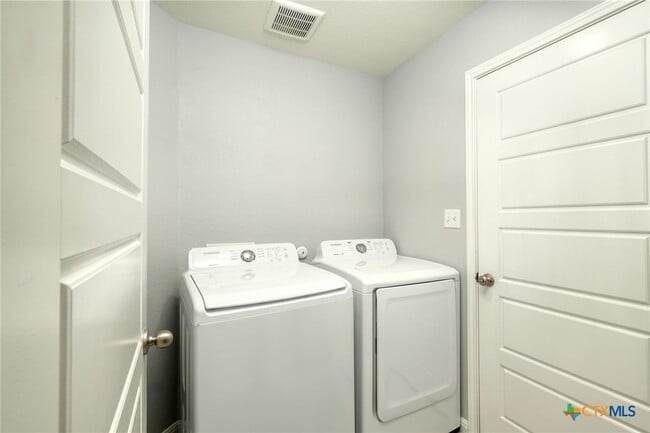 Building Photo - 748 Nautical Lp