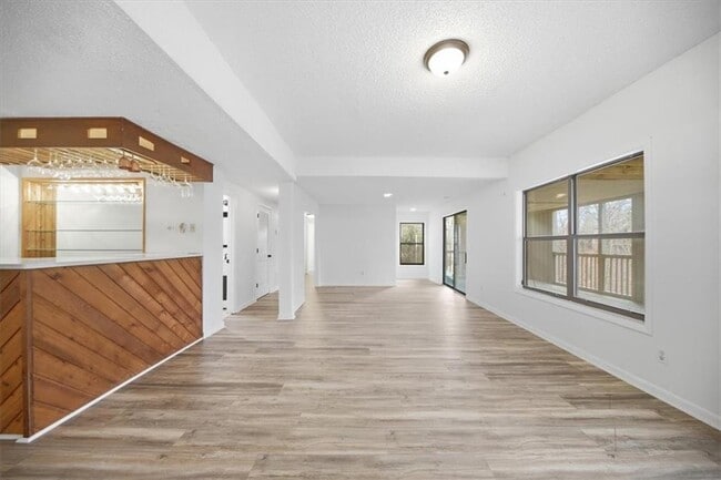 Building Photo - 530 Matterhorn Way