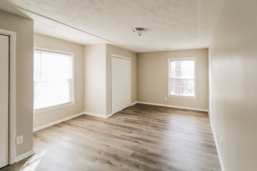 Building Photo - 2191 Galway Ln