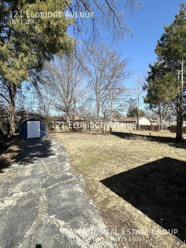 Building Photo - Charming Ranch for Rent in Webster Groves!