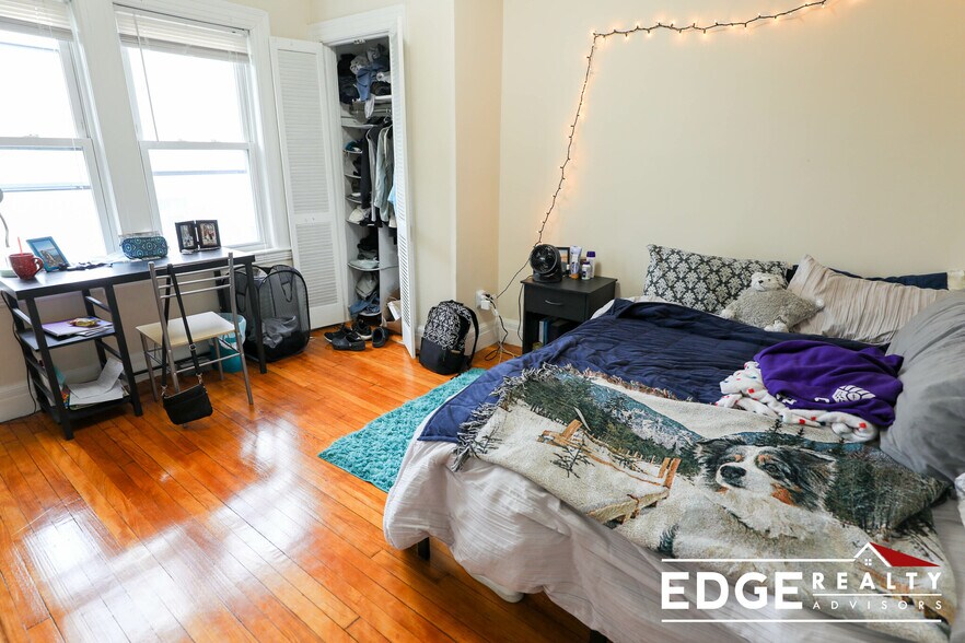 Building Photo - 39 Nottinghill Rd