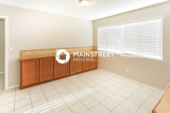 Building Photo - 3 Bedroom Pet-Friendly Home in Peoria, AZ with Main Street Renewal