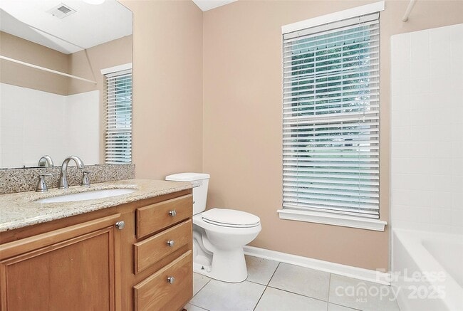 Building Photo - 2916 Dairy Farm Dr