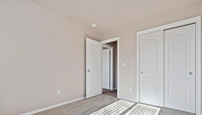 Building Photo - Great Home in Blackhawk!