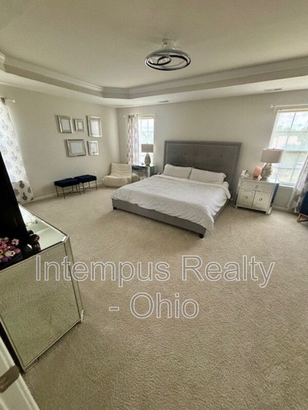 Building Photo - 6123 Brandon Dr