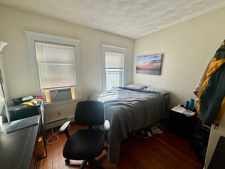 Building Photo - 288 Boston Ave