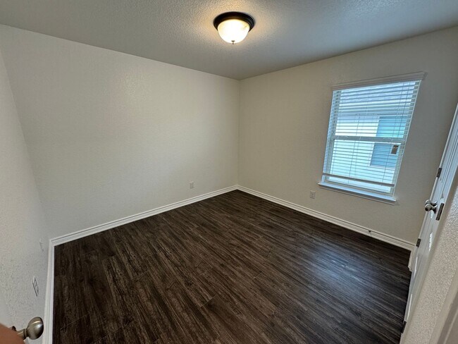 Building Photo - 3-Bedroom House for Rent in Killeen - *Save $125/Month!*