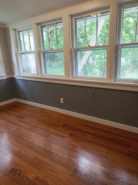 3rd bedroom or Office - 917 Dockery St