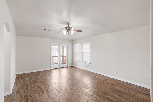 Building Photo - 8607 Cheyenne Bluff