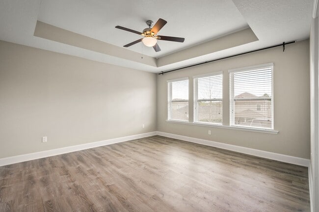 Building Photo - Resort-Style Living Awaits! 3BR Home with ...