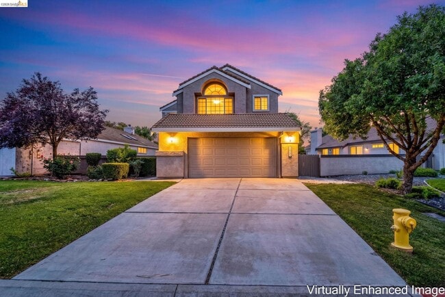 Building Photo - 2451 Cherry Hills Dr