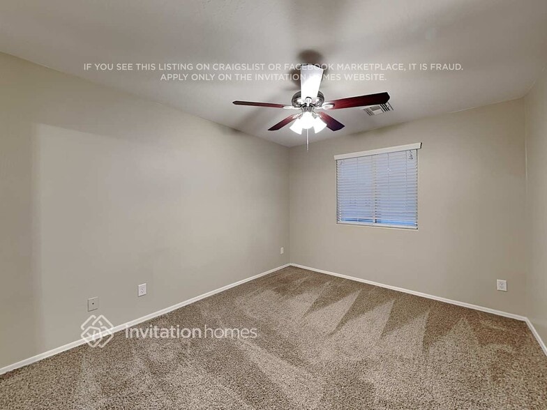 Building Photo - 10054 E Impala Ave