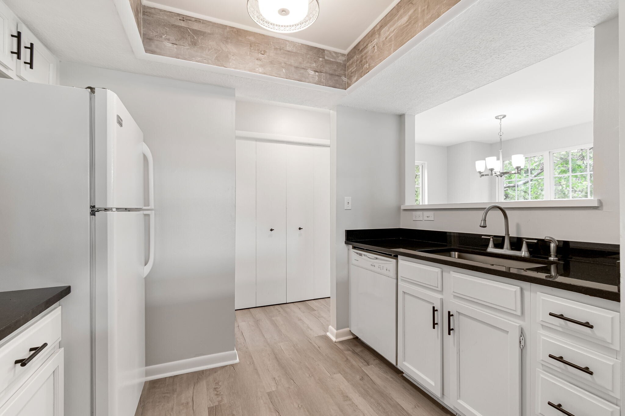 Building Photo - 5608 Hickory Meadows Ct