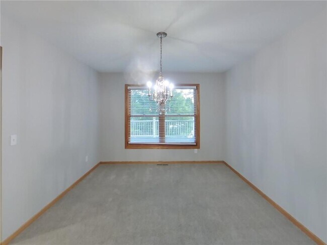 Building Photo - 3420 Olive Ln N