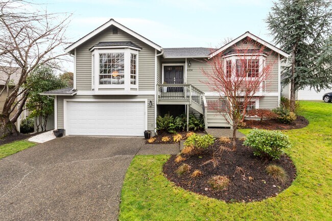 Primary Photo - 4Bd/2.5Ba Kirkland Home