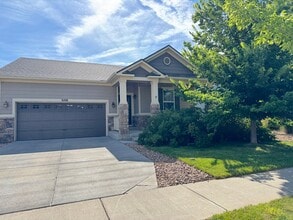 Building Photo - Beautiful Home in Rigden Farms