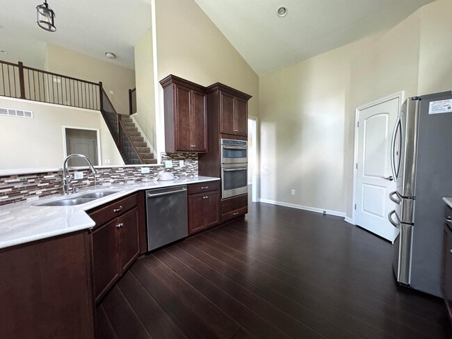 Building Photo - 1166 Lenox Ct