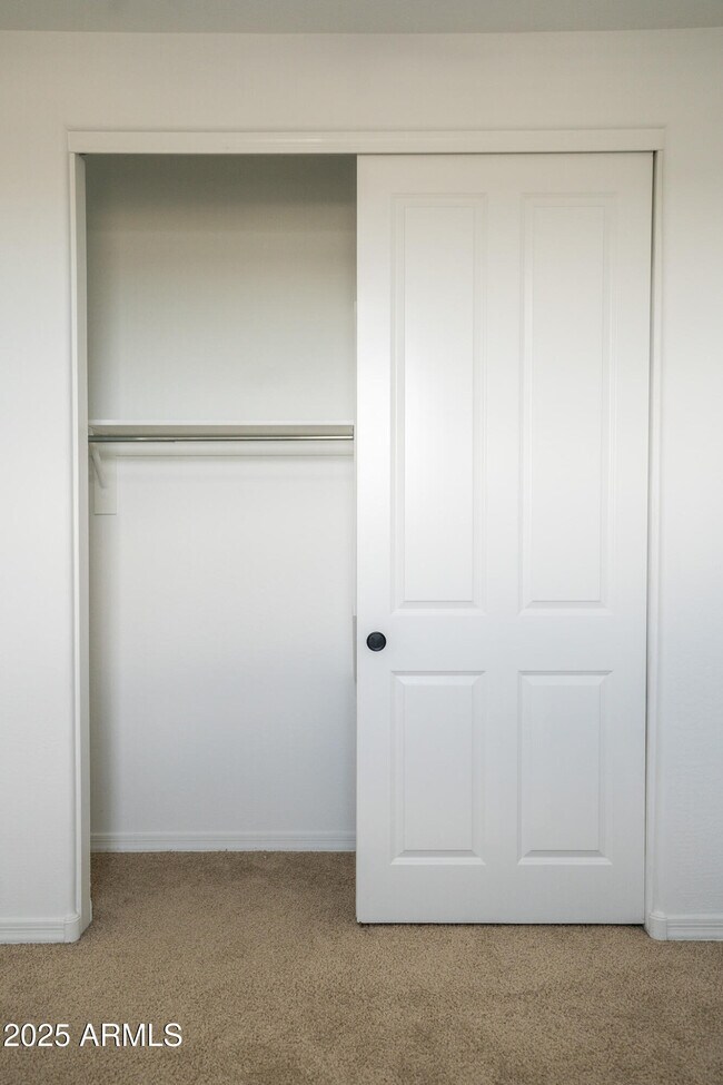 Building Photo - 4368 N Pioneer Dr