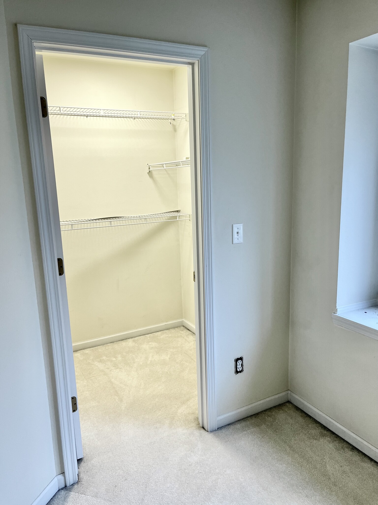 2nd Upstairs Bedroom Closet - 984 22nd Ave