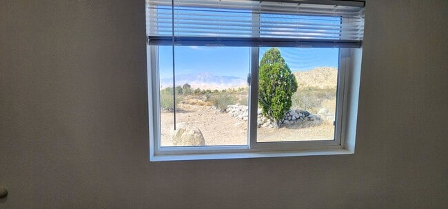 Building Photo - 50825 Oskar Ln