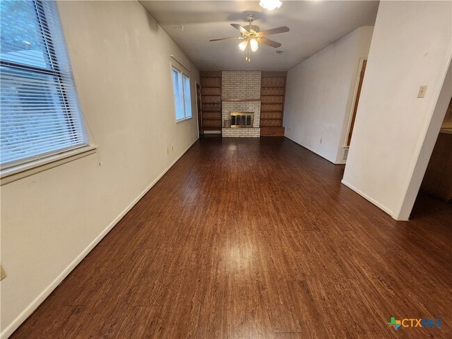 Building Photo - 1274 Hillcrest Dr
