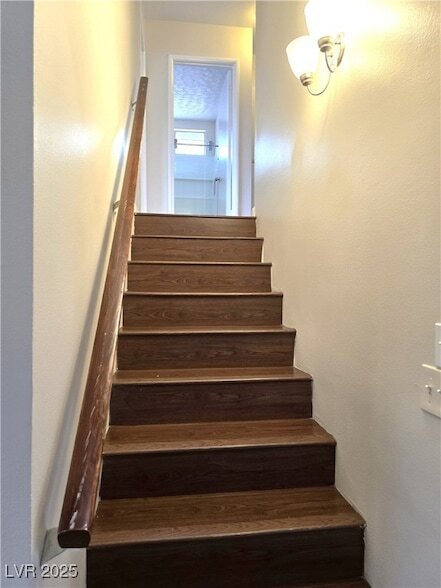 Building Photo - 4045 S Spitze Dr