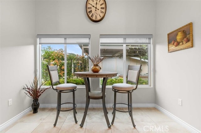 Building Photo - 16577 Knollwood Dr