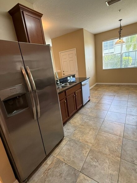 Building Photo - 8617 Karpeal Dr