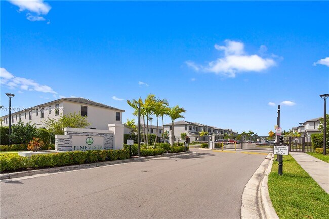 Building Photo - 28500 SW 133rd Path