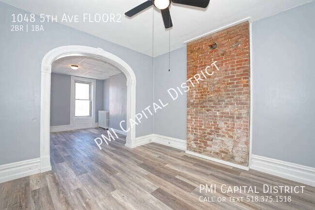 Building Photo - 1048 5th Ave