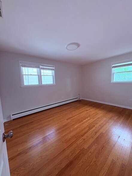 Building Photo - 85 E Quincy St