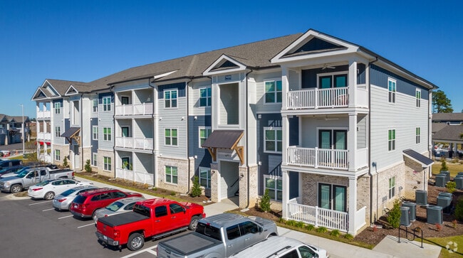 Building Photo - Waterleigh at Leland