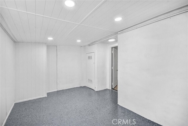 Building Photo - 3913 Walnut St