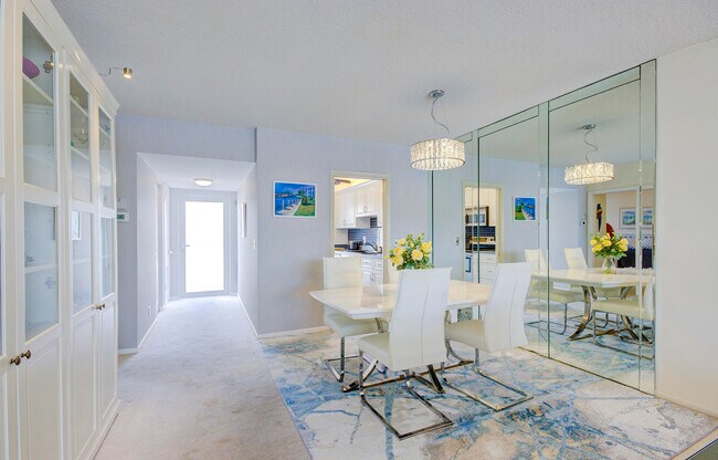 Building Photo - 3100 S Ocean Blvd