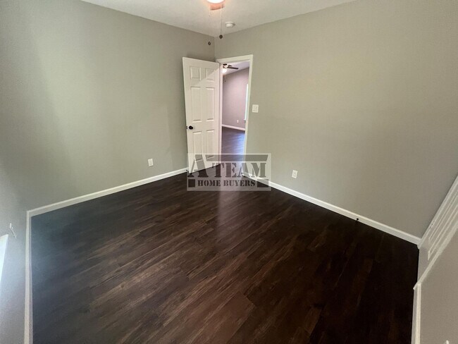 Building Photo - Remodeled 2 Bed 1 Bath in Mabank