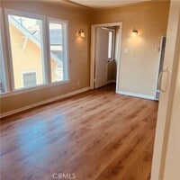 Building Photo - 420 N 7th St