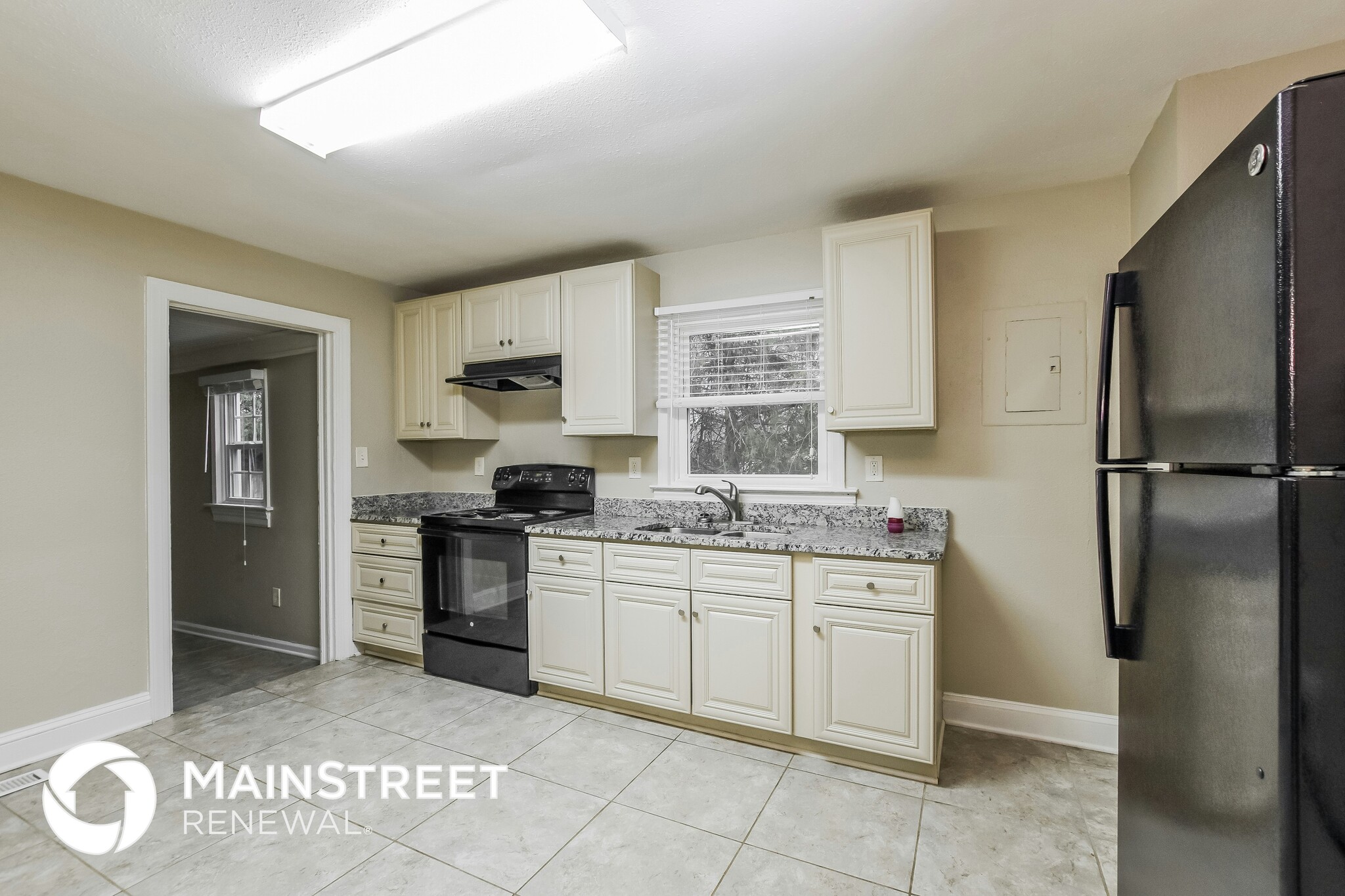 Building Photo - 1525 Effingham Rd