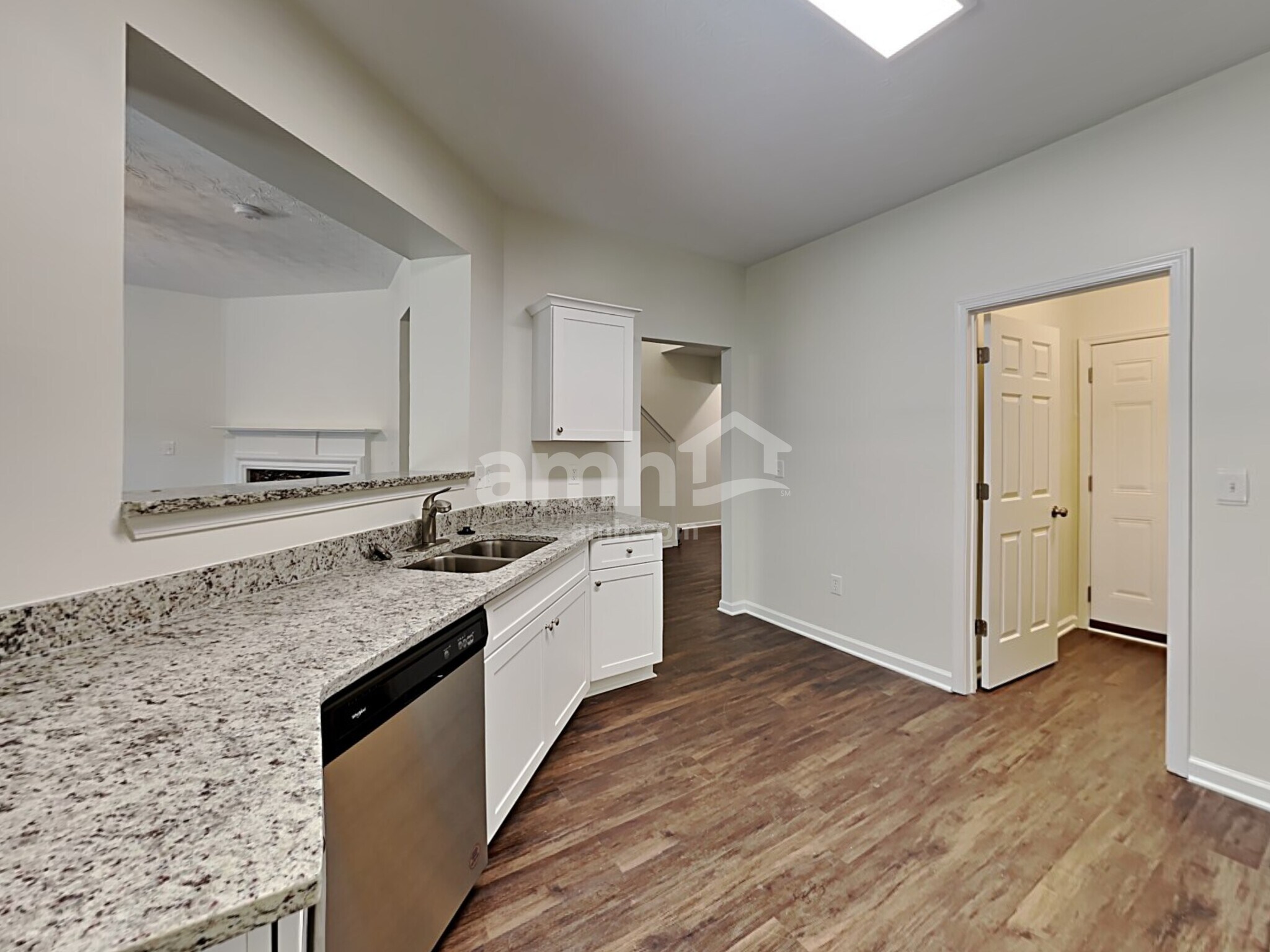 Building Photo - 4294 Windale Dr NW