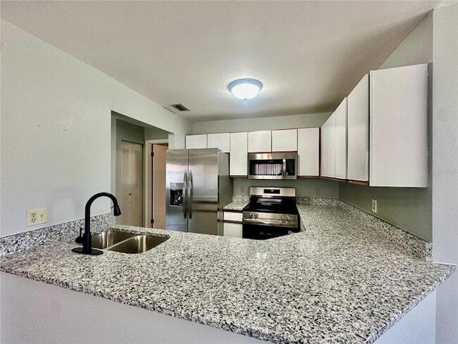 Building Photo - 7903 Waterview Way