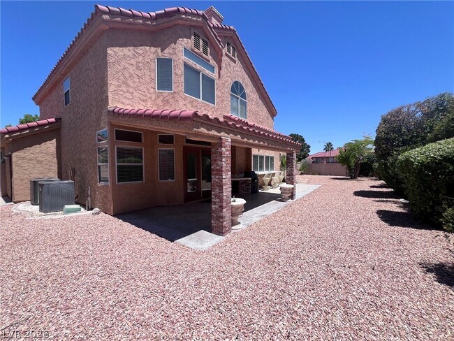 Building Photo - 7617 Spruce Run Ct