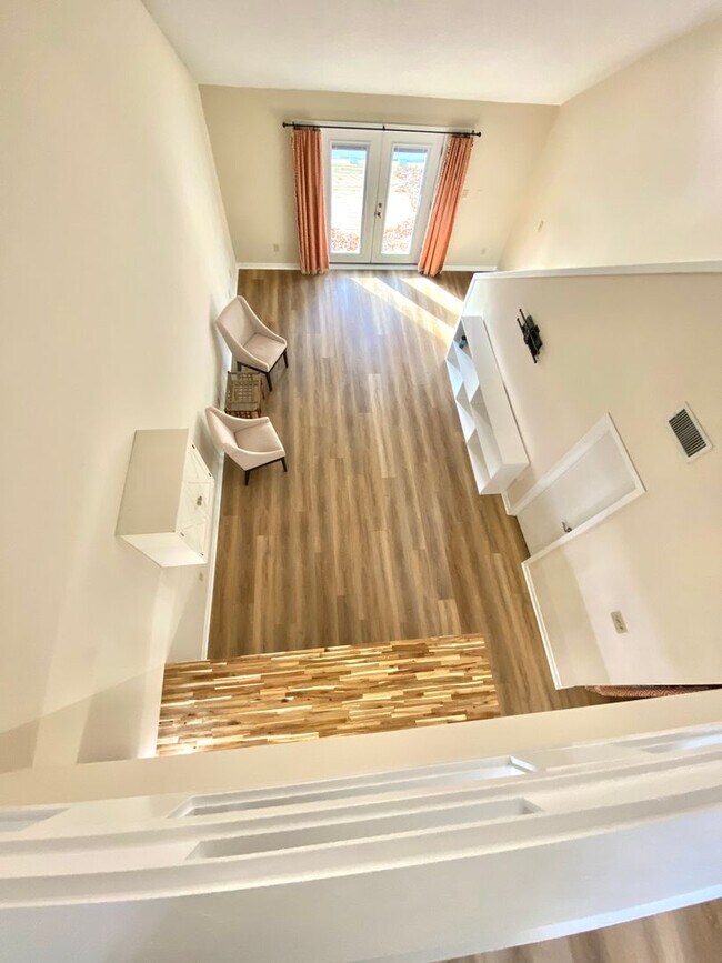 Building Photo - LOFT LIVING IN FAIRFIELD HARBOUR! Utilities Included