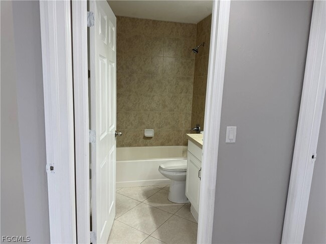 Building Photo - 3540 NE 20th Pl