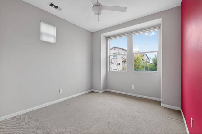 Building Photo - 16421 Veridian Cir