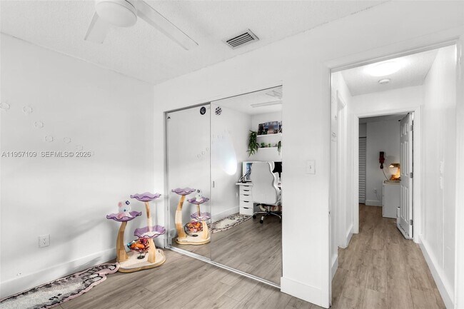 Building Photo - 7531 W 29th Way