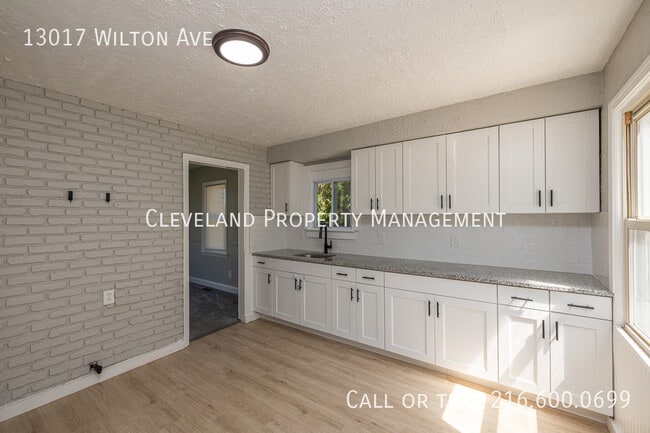 Building Photo - 13017 Wilton Ave
