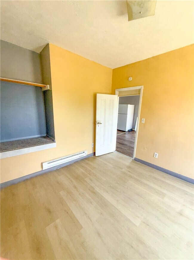 Building Photo - 308 Reynolds St