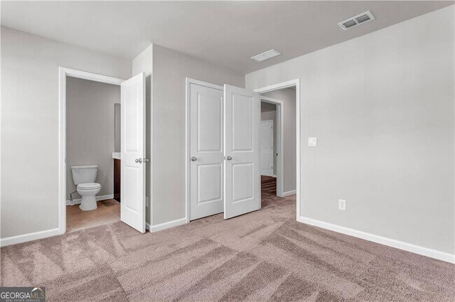 Building Photo - 1575 Villageside Ct