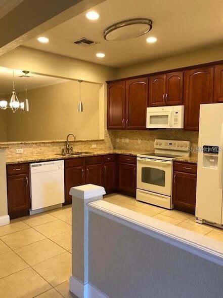 Building Photo - 2850 Polvadero Ln